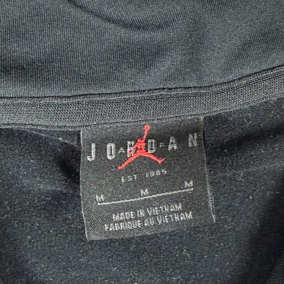 Nike Air Jordan Men's Medium Cincinnati Bearcats Black 1/4 Zip Pullover - Picture 4 of 5
